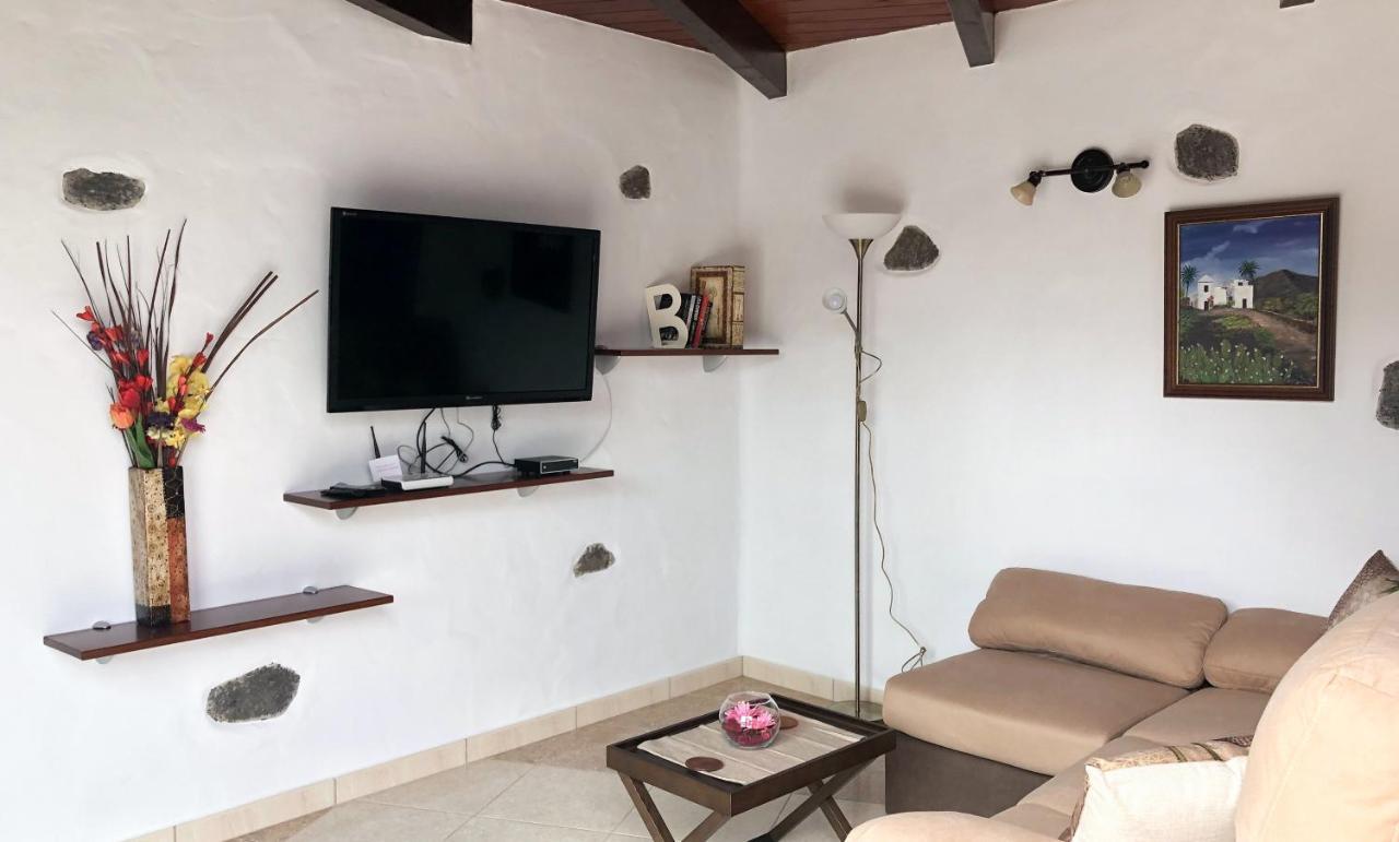 Sun, Relax & Lava, Free Wifi 600Mb, Bbq Villa Tinajo Exterior foto