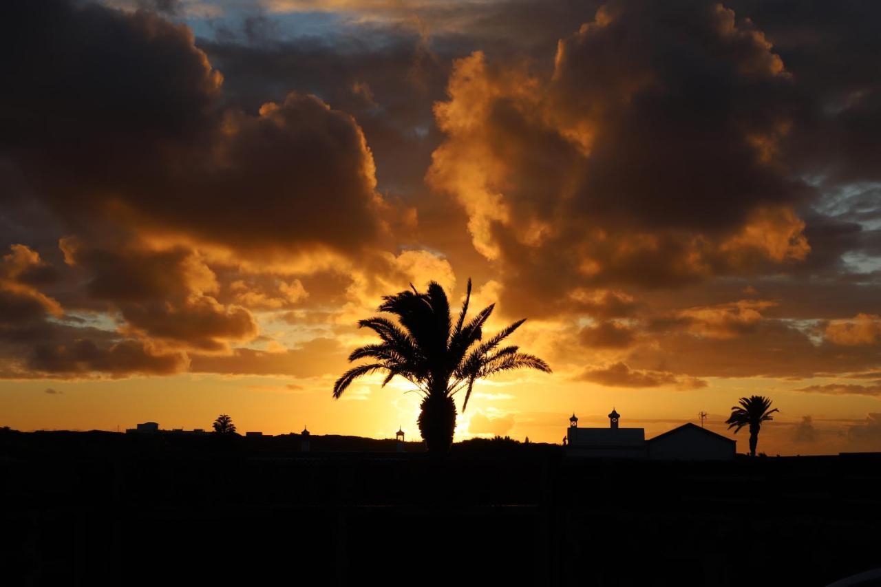 Sun, Relax & Lava, Free Wifi 600Mb, Bbq Villa Tinajo Exterior foto